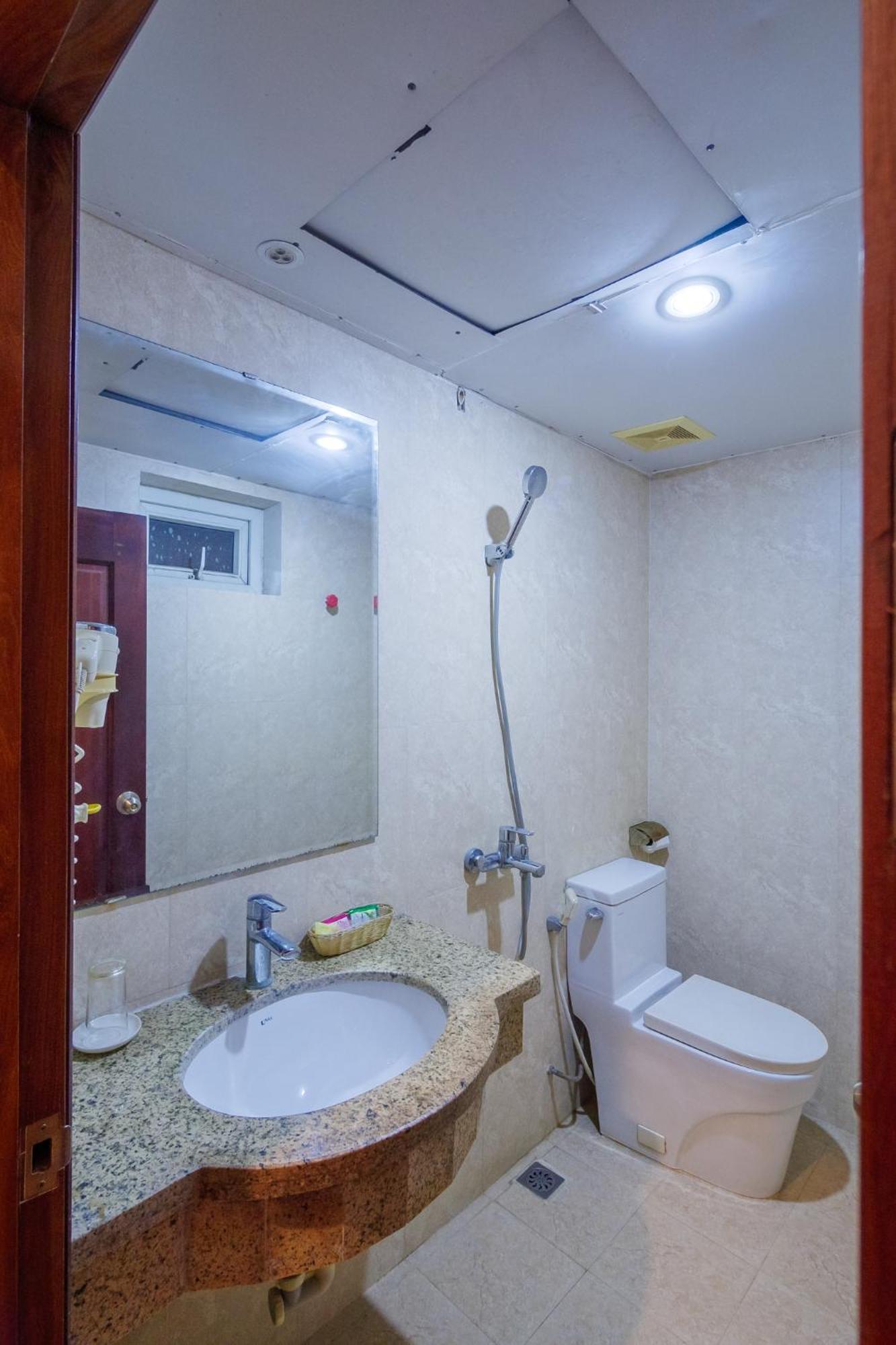 Ngan Ha Hotel Long Bien Ανόι Εξωτερικό φωτογραφία