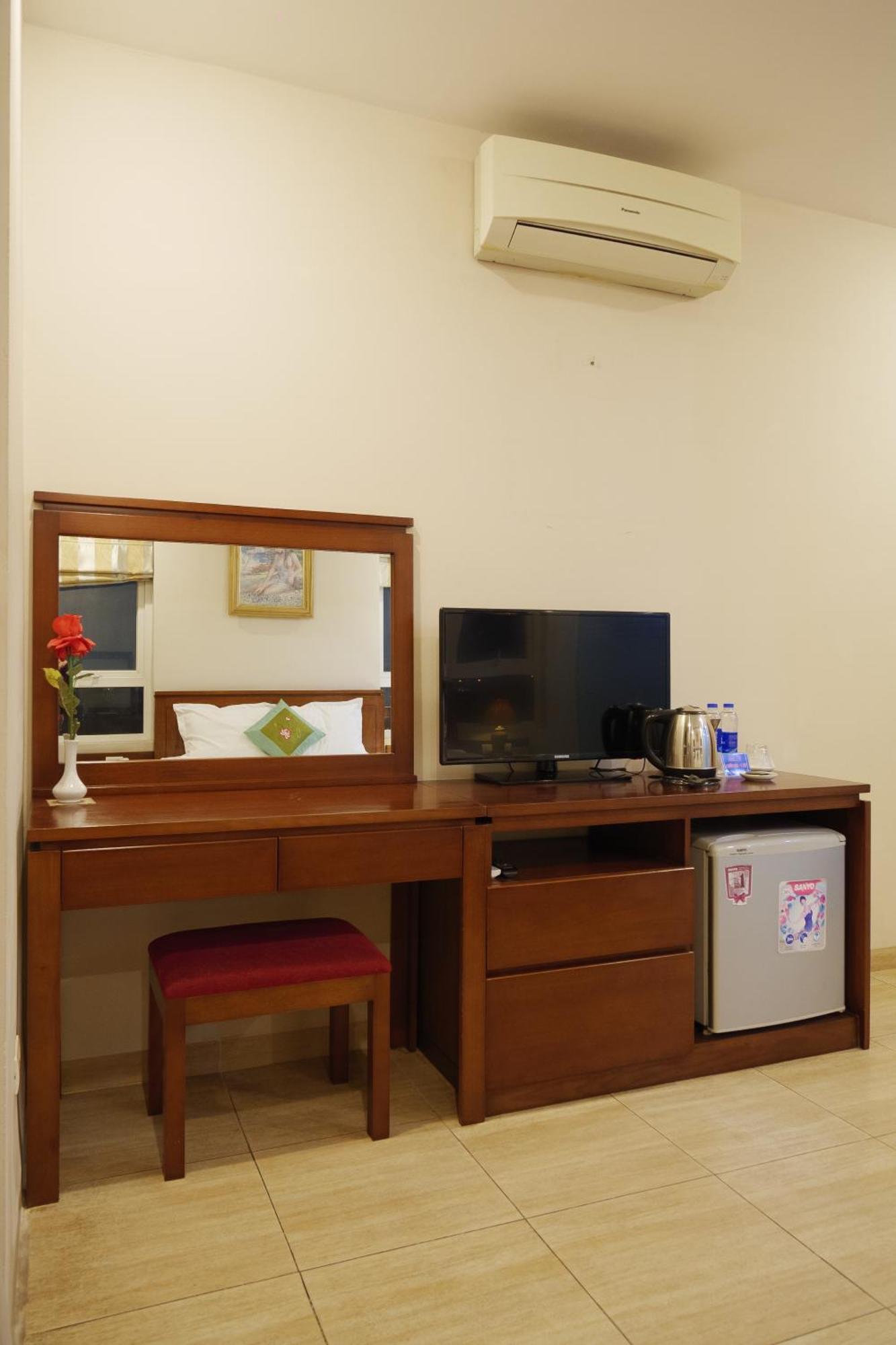 Ngan Ha Hotel Long Bien Ανόι Εξωτερικό φωτογραφία